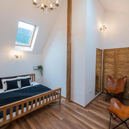Fernweh Haus Brasov Hotel Kamer foto