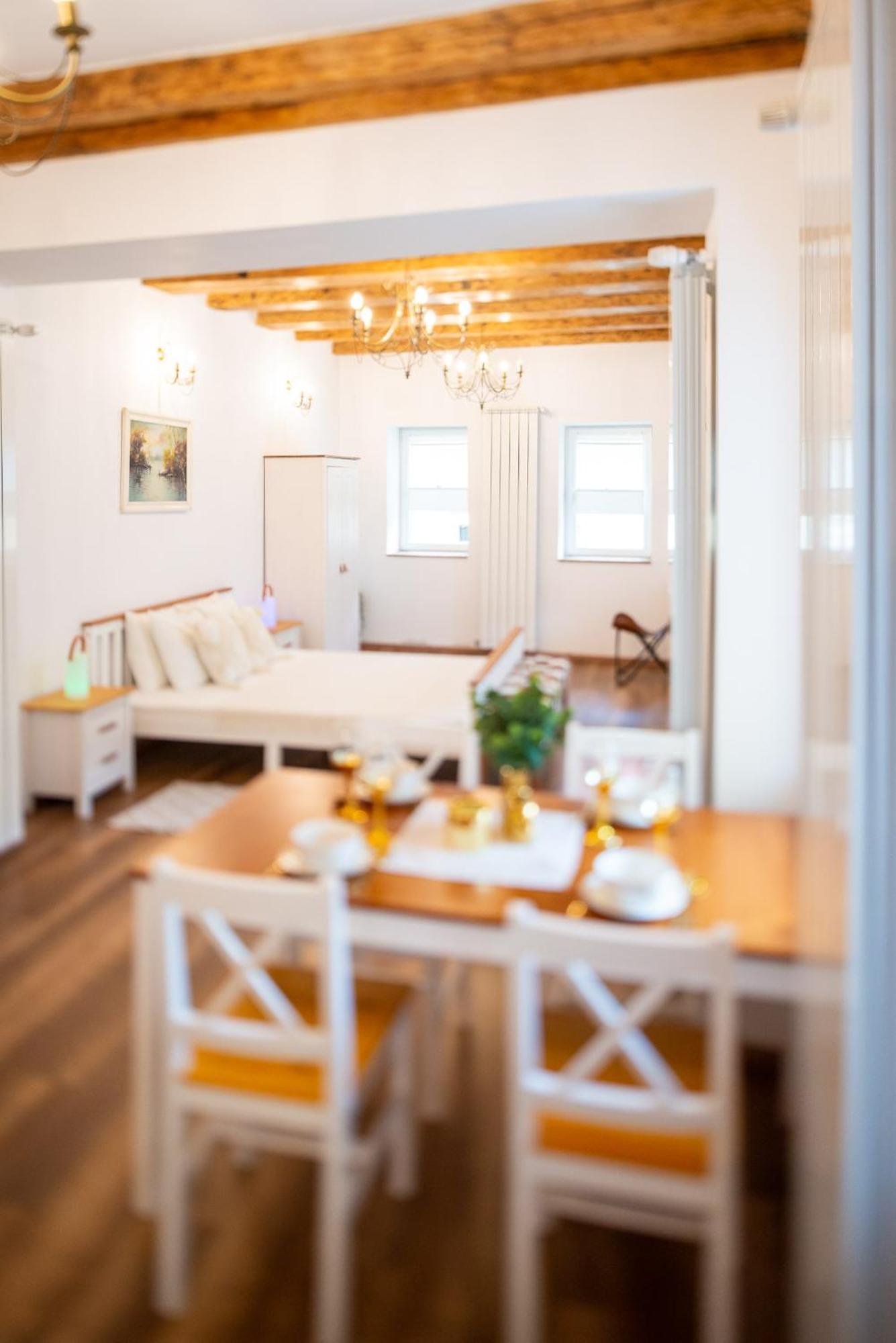 Fernweh Haus Brasov Hotel Kamer foto