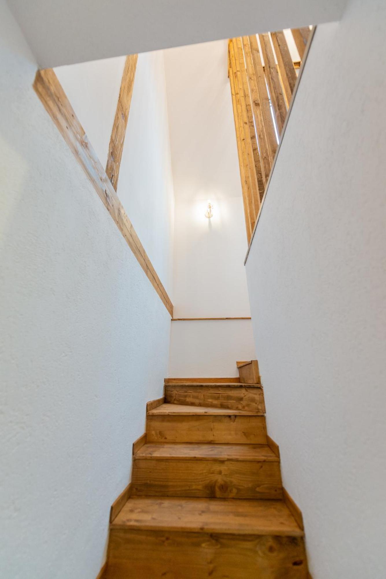 Fernweh Haus Brasov Hotel Buitenkant foto